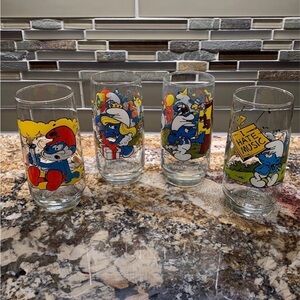 Vintage Smurfs Character Drinking Glasses - Set of 4 - Colorful Comic Art